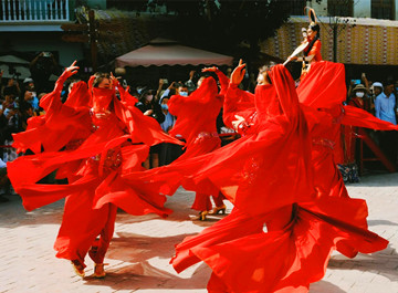 Uyghur Dance.jpg