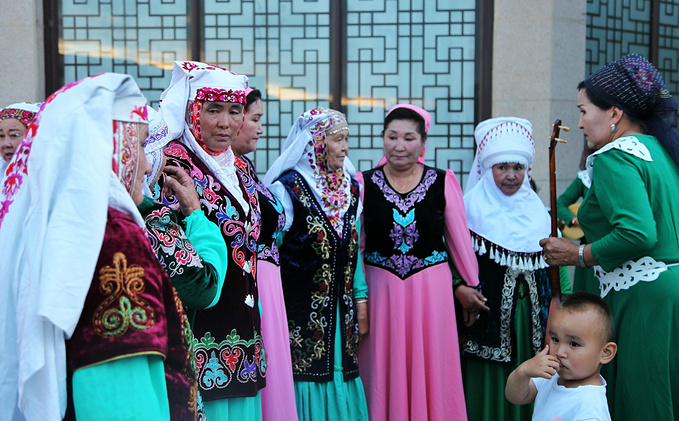 xinjiang-local-custom-9.jpg